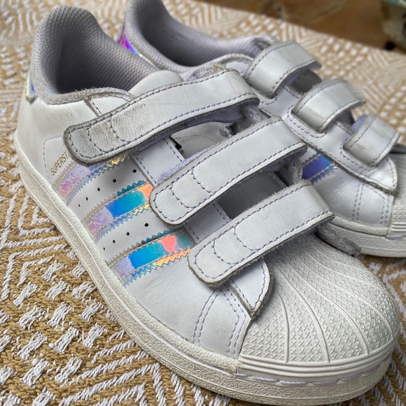 Adidas Superstar kids with Velcro - Picture 2 of 7